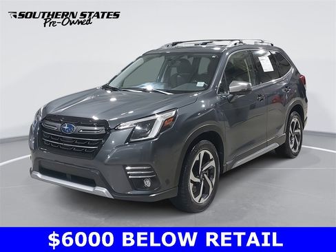 Used 2022 Subaru Forester Touring image 1