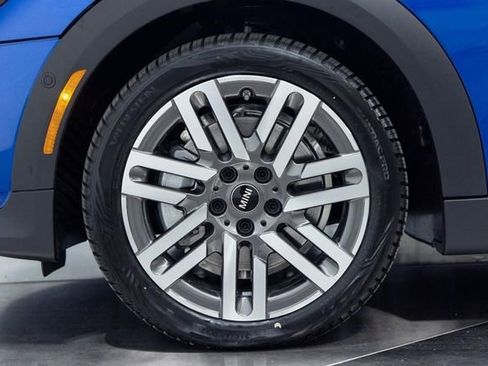 New 2026 MINI Cooper 4-Door Hardtop FWD image 21