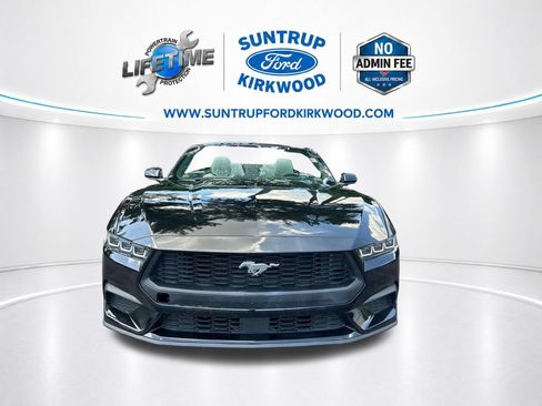 Used 2024 Ford Mustang Premium RWD image 10