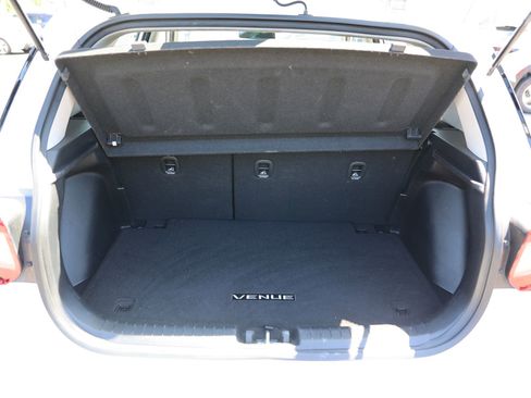 Certified 2023 Hyundai Venue SEL w/ Cargo Package FWD image 11