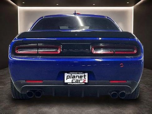 Used 2022 Dodge Challenger GT w/ Plus Package RWD image 6