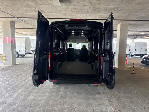 Certified 2025 Ford Transit 250 148 Medium Roof RWD image 34
