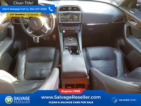 Used 2018 Jaguar F-PACE R-Sport image 11