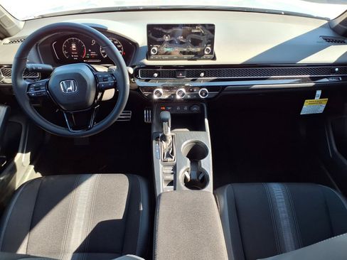 Used 2026 Honda Civic Sport image 4
