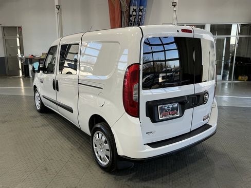 Used 2017 RAM ProMaster City Tradesman SLT w/ Rear Back-up Camera Group image 29