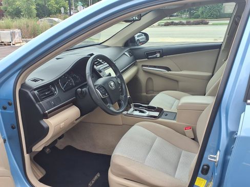 Used 2012 Toyota Camry XLE w/ Convenience Pkg FWD image 20