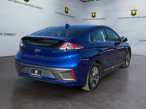 Used 2022 Hyundai Ioniq Limited image 5