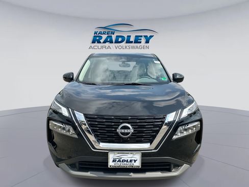 Used 2023 Nissan Rogue SV image 23
