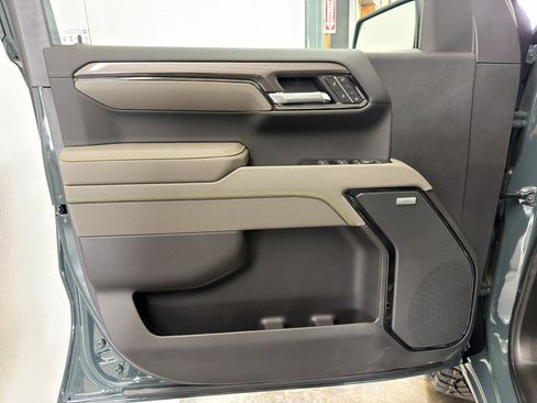 New 2026 Chevrolet Silverado 1500 ZR2 AWD/4WD image 14