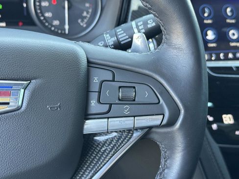 Certified 2024 Cadillac XT6 Sport w/ Technology Package image 32