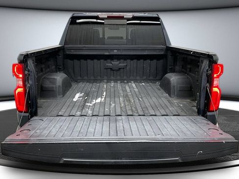 Used 2020 Chevrolet Silverado 1500 LT Trail Boss AWD/4WD image 7