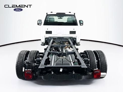 New 2026 Ford F550 4x4 Regular Cab Super Duty image 7