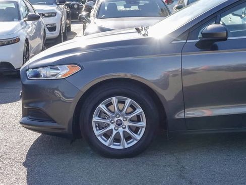 Used 2016 Ford Fusion S image 9