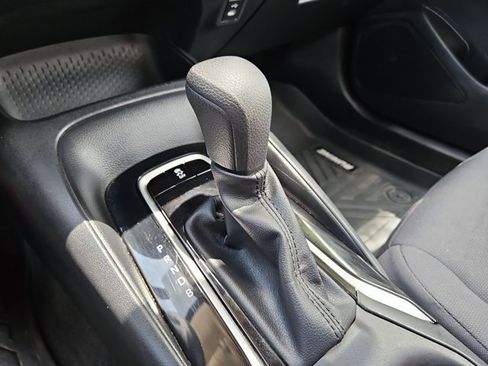 Used 2023 Toyota Corolla LE FWD image 11