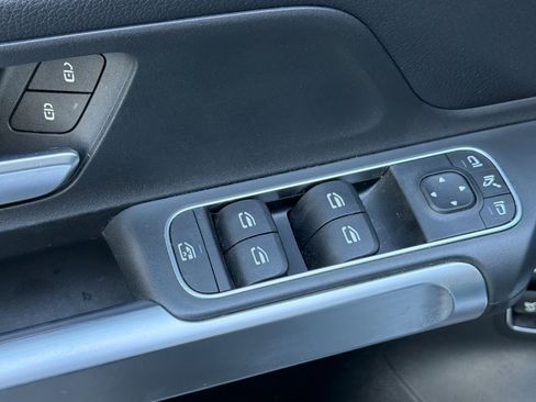 Certified 2021 Mercedes-Benz GLB 250 image 12