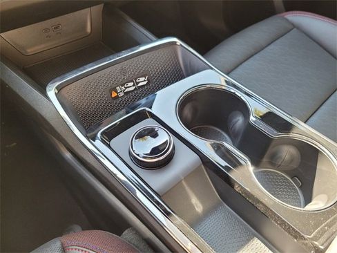 New 2026 Chevrolet Equinox RS w/ Convenience Package III image 19