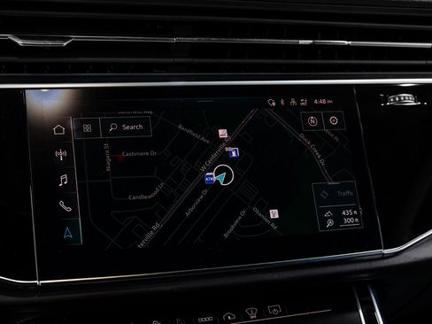 Used 2023 Audi Q8 Prestige image 31