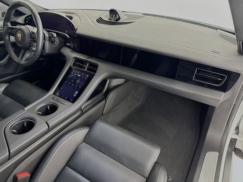 Certified 2020 Porsche Taycan 4S AWD/4WD image 31