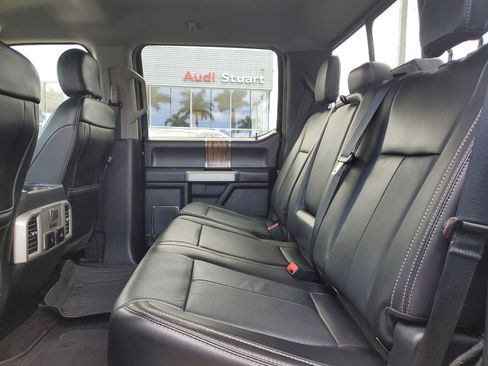 Used 2020 Ford F150 Lariat w/ Equipment Group 502A Luxury image 12