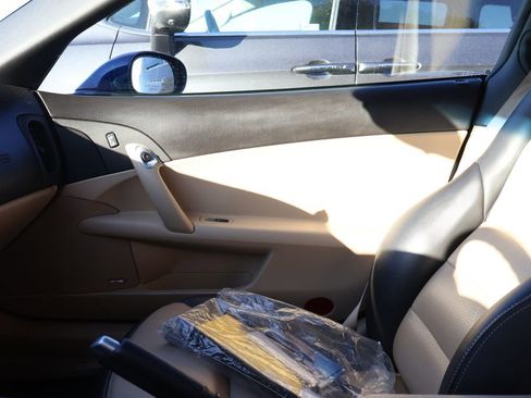 Used 2007 Chevrolet Corvette Coupe w/ Preferred Equipment Group image 32