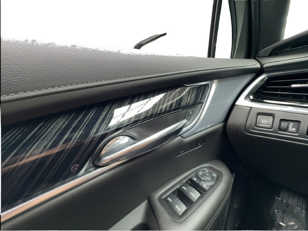 Used 2025 Cadillac XT6 Premium Luxury AWD/4WD image 53
