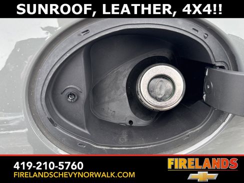 Used 2022 Jeep Cherokee Limited image 21