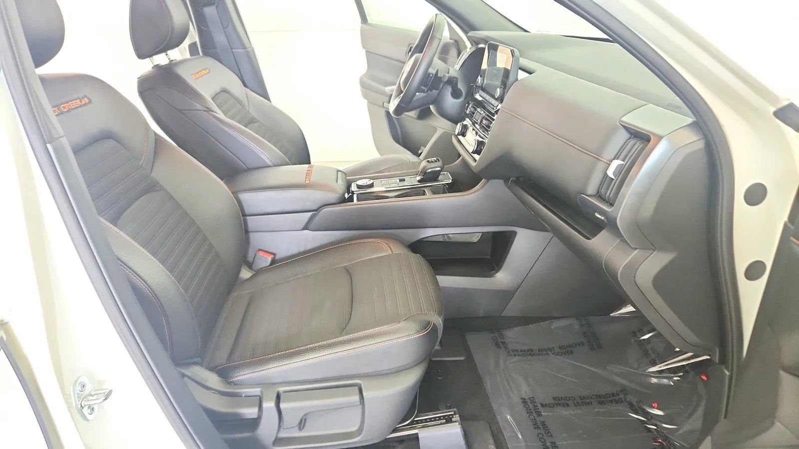 Used 2025 Nissan Pathfinder Rock Creek AWD/4WD image 29