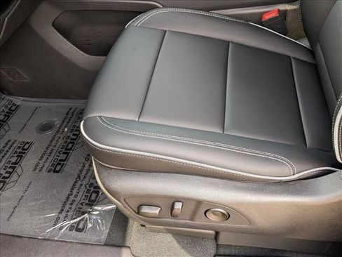 New 2026 Chevrolet Silverado EV LT AWD/4WD image 4
