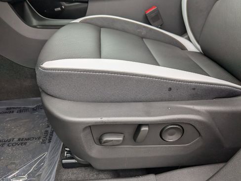 New 2025 Buick Envision Sport Touring image 23