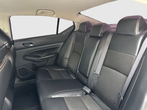 Used 2022 Nissan Altima 2.5 SR FWD image 35