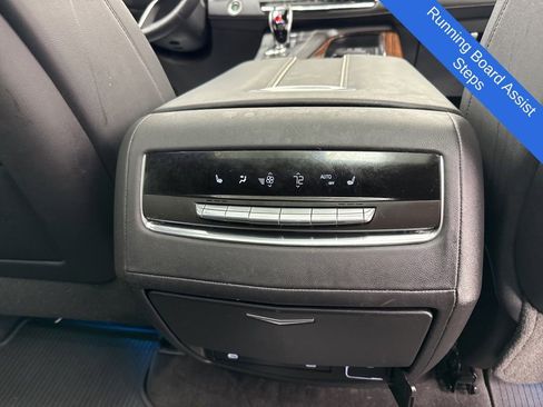 Used 2023 Cadillac Escalade Premium Luxury w/ Performance Package image 14