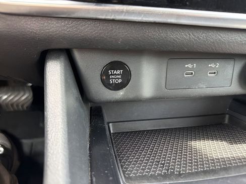 Used 2024 Nissan Rogue S FWD image 20