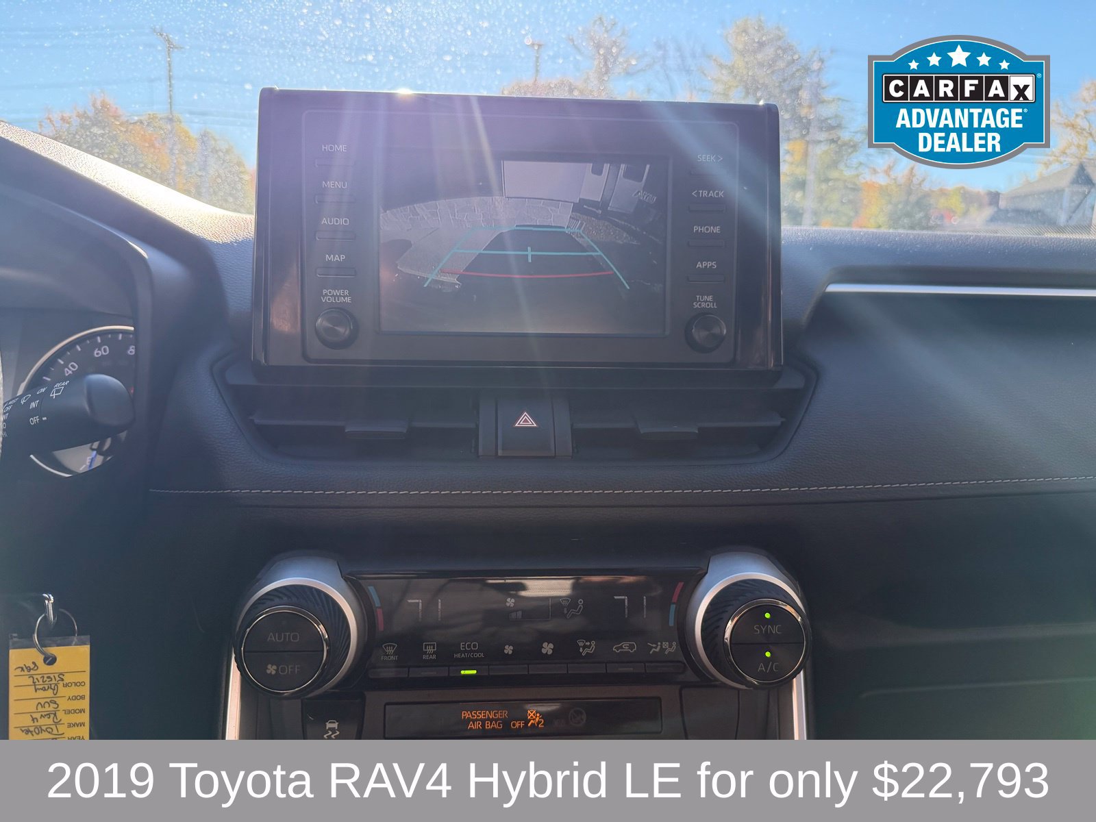Used 2019 Toyota RAV4 LE w/ Carpet Mat Package AWD/4WD image 14