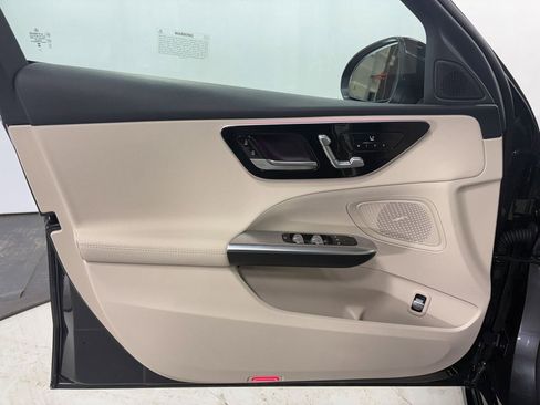 Certified 2025 Mercedes-Benz C 300 4MATIC Sedan image 5