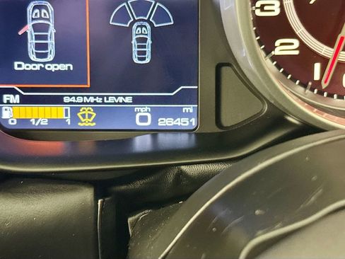 Used 2017 Ferrari California T RWD image 12