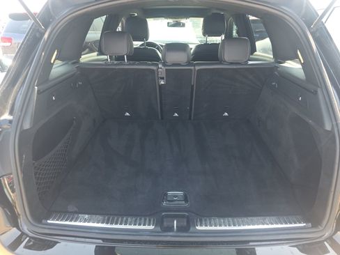 Used 2021 Mercedes-Benz GLC 300 w/ Premium Package image 16