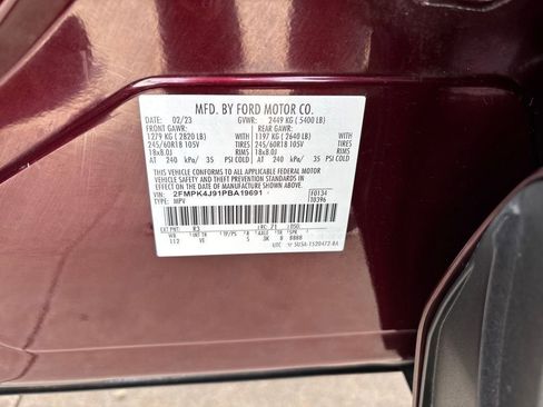 Used 2023 Ford Edge SEL AWD/4WD image 29