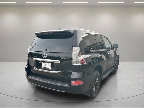 Used 2023 Lexus GX 460 Premium w/ Premium Package AWD/4WD image 5