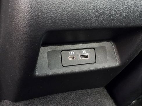 Used 2025 Nissan Altima 2.5 SV FWD image 20
