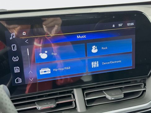 New 2026 Chevrolet Trax RS image 14