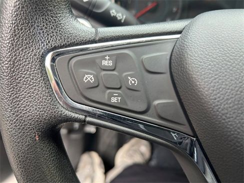 Used 2018 Chevrolet Cruze LT image 15