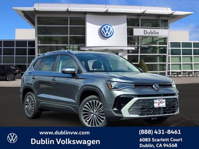 New 2025 Volkswagen Taos SE