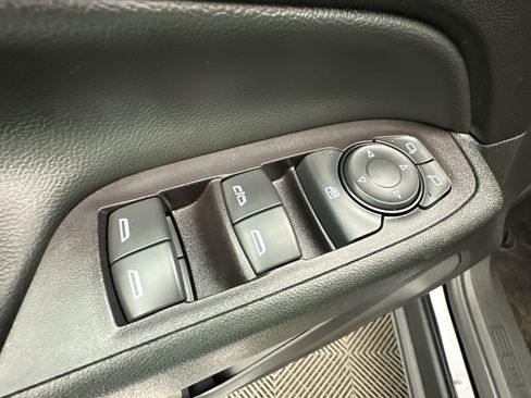 Certified 2021 Chevrolet Equinox LT AWD/4WD image 12