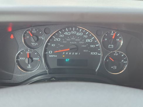 New 2025 Chevrolet Express 3500 w/ Power Convenience Package image 7