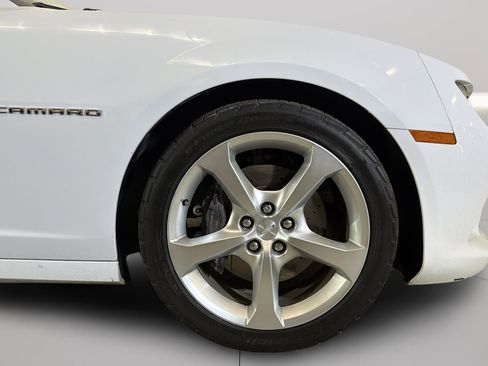 Used 2014 Chevrolet Camaro SS RWD image 34