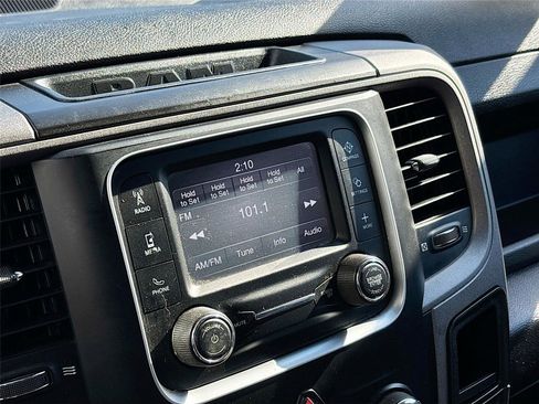 Used 2022 RAM 1500 Tradesman w/ Chrome Appearance Group image 16