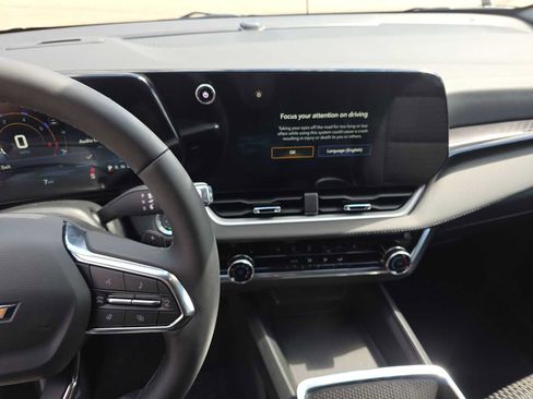 New 2026 Chevrolet Equinox LT image 16