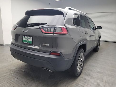 Used 2019 Jeep Cherokee Latitude Plus w/ Comfort/Convenience Group image 9