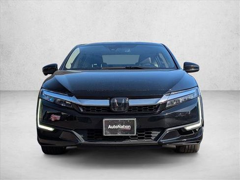 Used 2018 Honda Clarity Plug-In Hybrid image 3