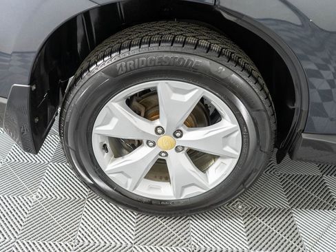 Used 2015 Subaru Forester 2.5i Premium w/ All-Weather Package image 31